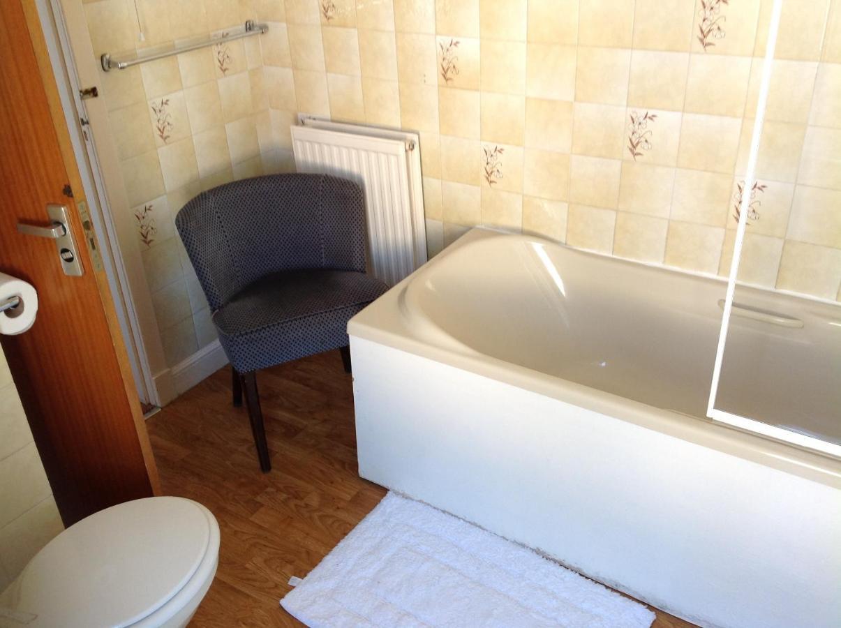 The Black Swan Hotel Kelso Room photo